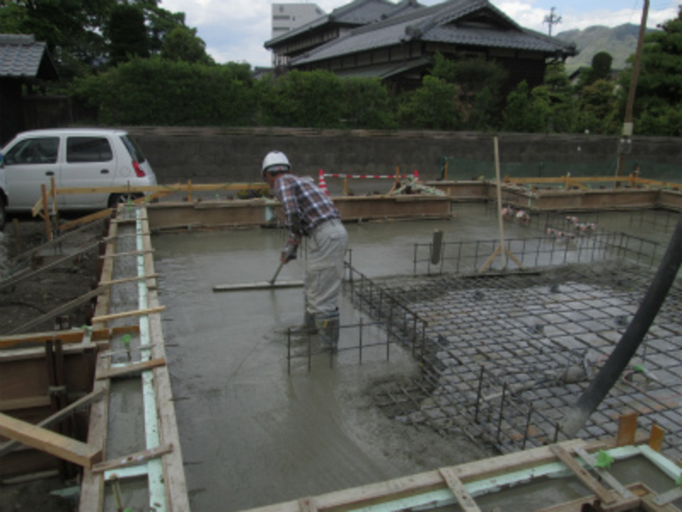 基礎工事