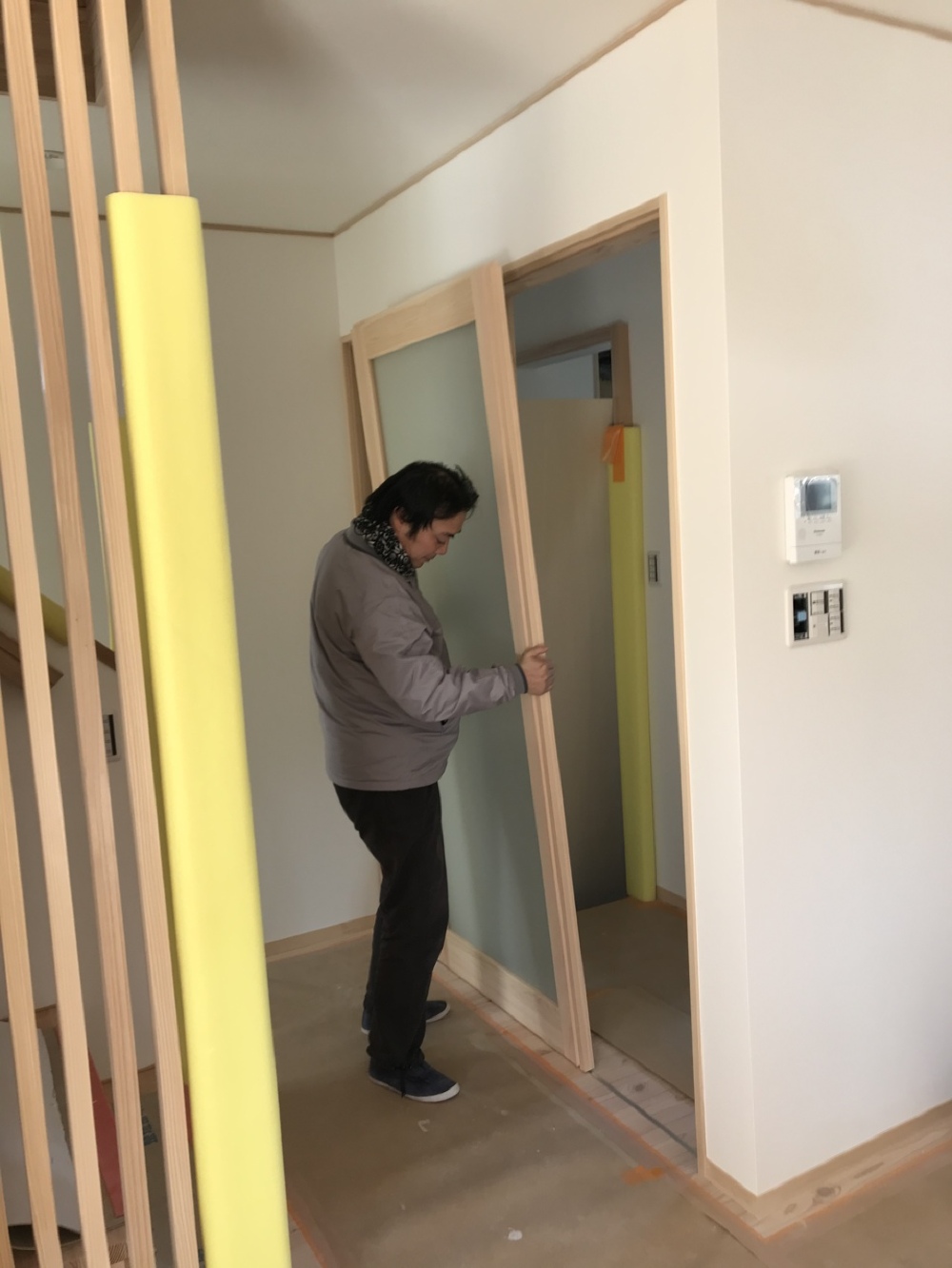 木製建具入れです