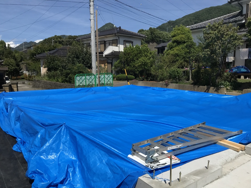 雨に備えて養生